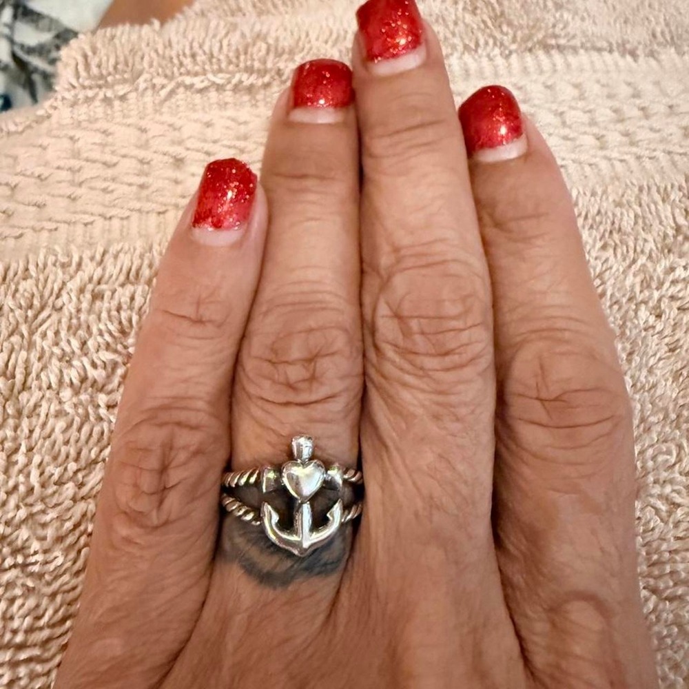 Retired James Avery Faith, Hope & Love Anchor Ring